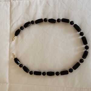 Necklace, onyx and 14k gold, about 16 inches